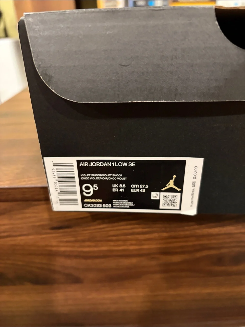 Air Jordan 1 Low SE Violet Shock Sz 9.5 Men’s